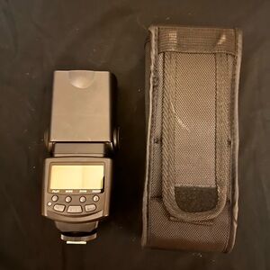 ALTURA PHOTO FLASH with flash triggered remote.